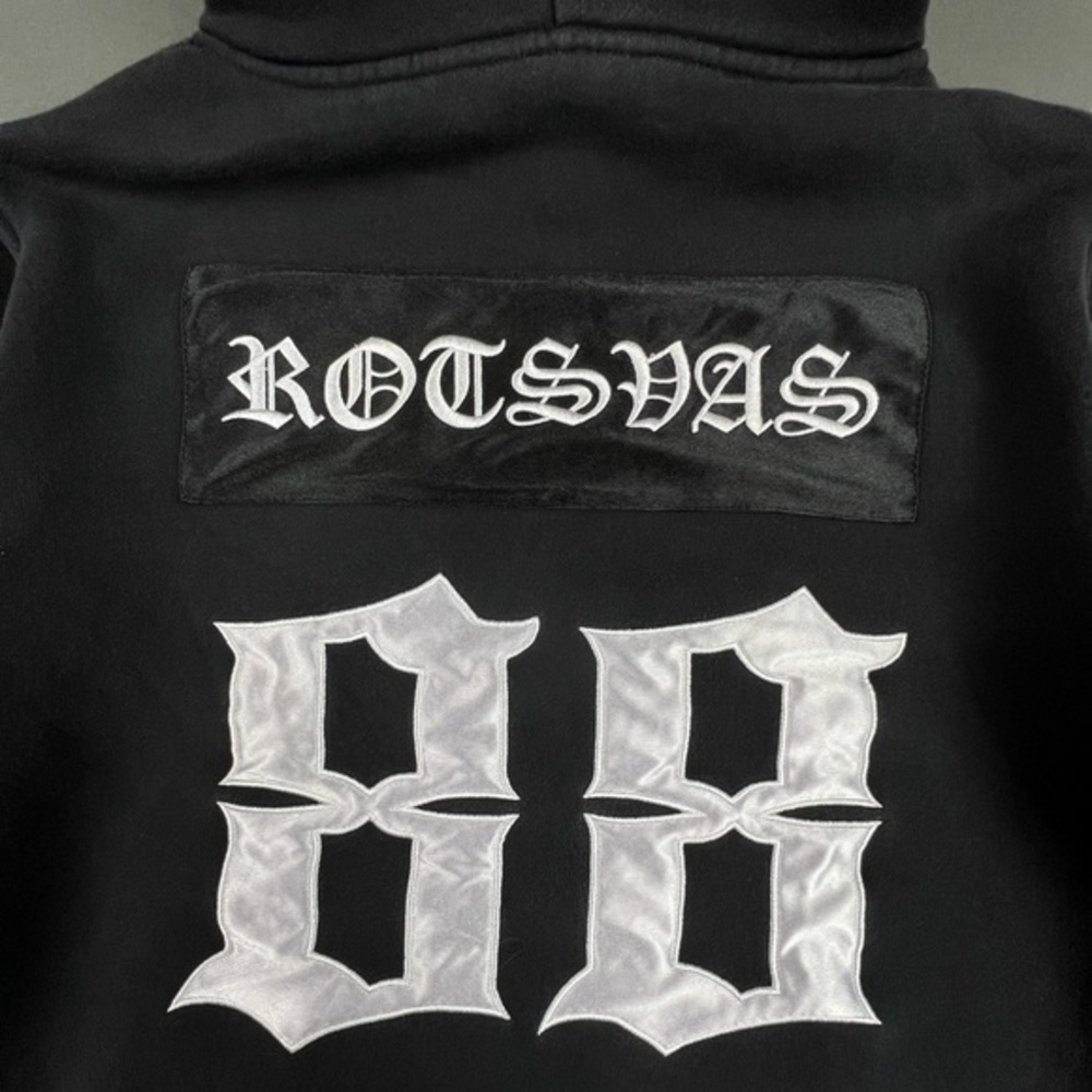ROCK STEADY Gothic Script Embroidered Spell Out Double Sided Boxy Hoodie - Picture 6 of 15